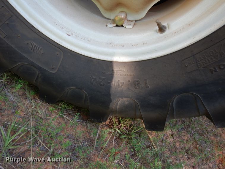 image for item DG6927 New Holland TC55DA  tractor