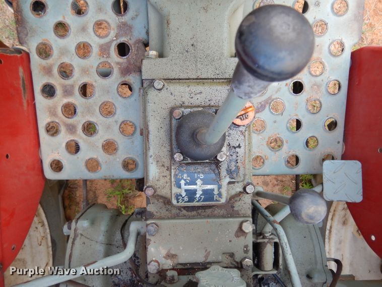 image for item DG6940 Yanmar 3000  tractor