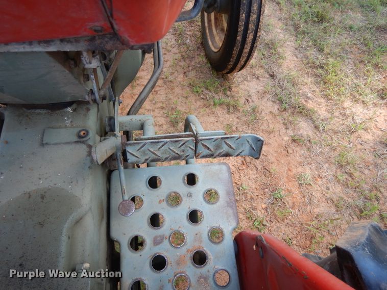 image for item DG6940 Yanmar 3000  tractor