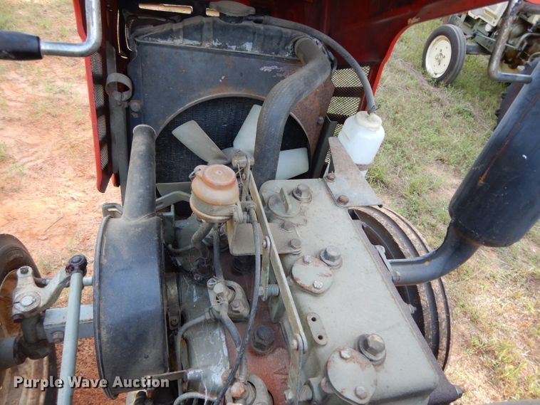 image for item DG6940 Yanmar 3000  tractor