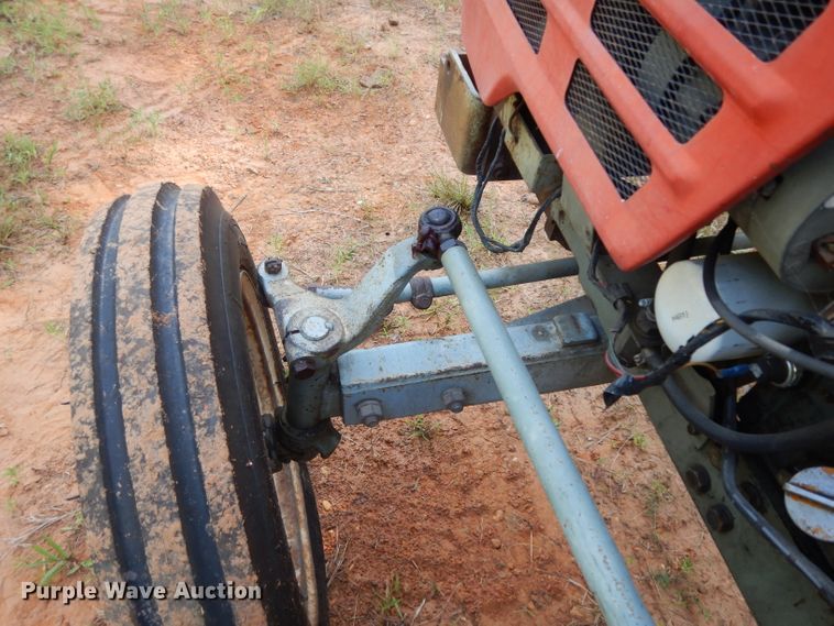 image for item DG6940 Yanmar 3000  tractor