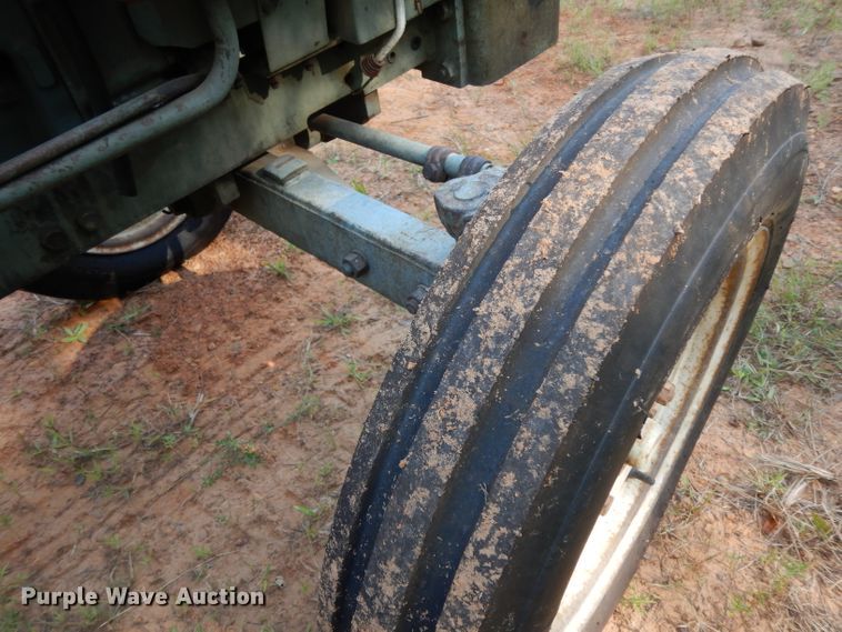 image for item DG6940 Yanmar 3000  tractor