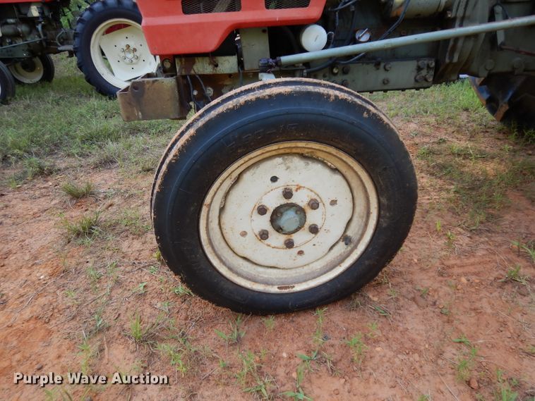 image for item DG6940 Yanmar 3000  tractor