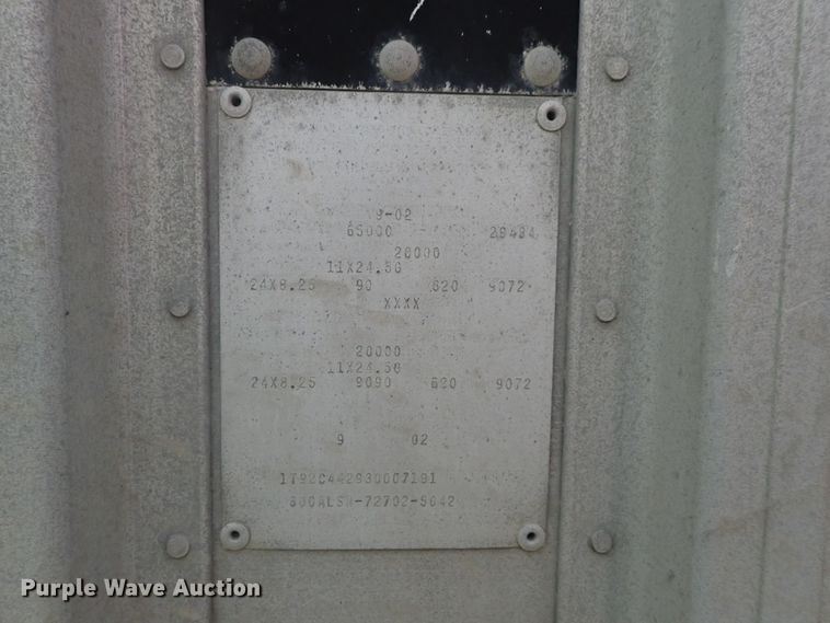 image for item DI4641 2003 Corn Husker Ultra-Lite double hopper bottom grain trailer