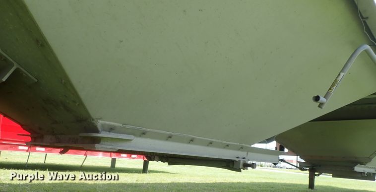 image for item DI4641 2003 Corn Husker Ultra-Lite double hopper bottom grain trailer