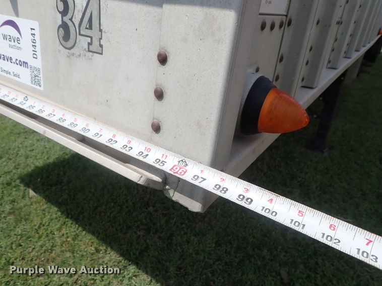 image for item DI4641 2003 Corn Husker Ultra-Lite double hopper bottom grain trailer