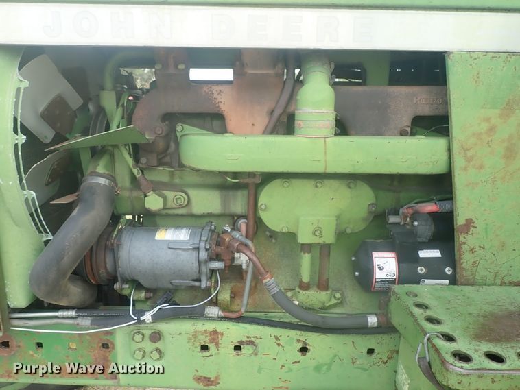 image for item DI4689 1973 John Deere 4430  tractor