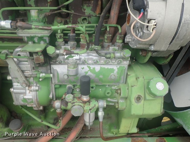 image for item DI4689 1973 John Deere 4430  tractor