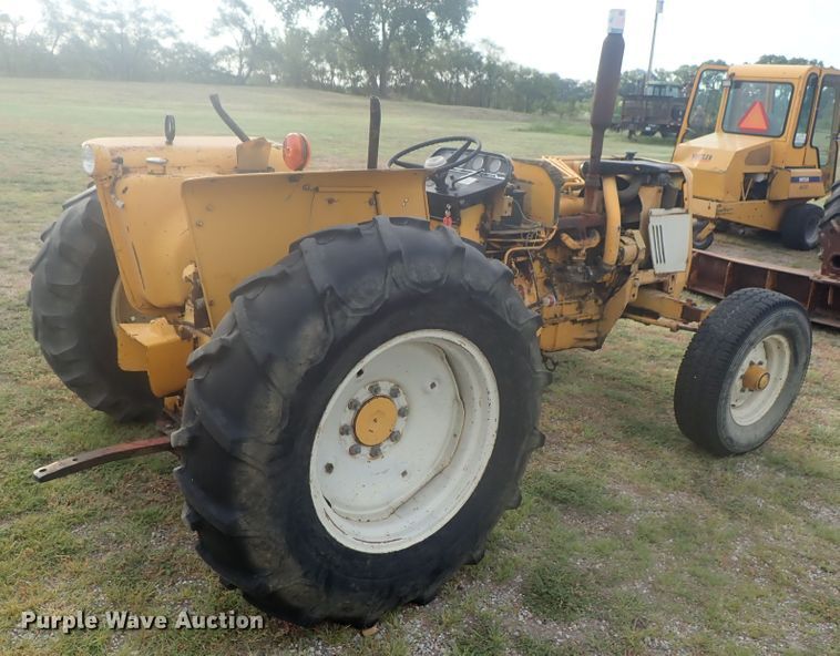 image for item DI4691 International 2400A  tractor