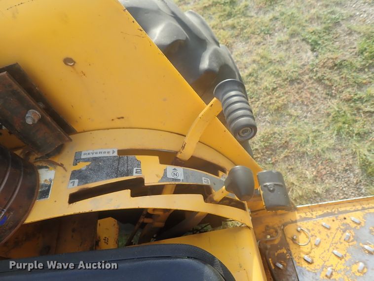 image for item DI4691 International 2400A  tractor