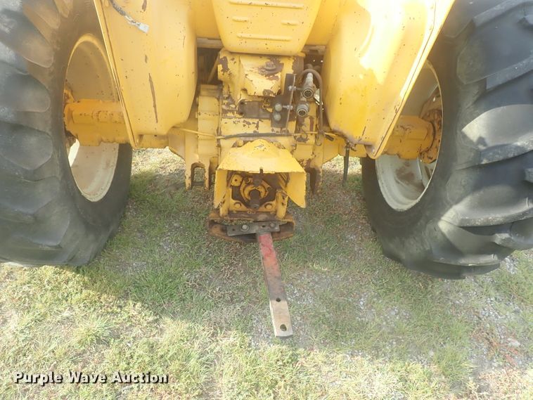 image for item DI4691 International 2400A  tractor