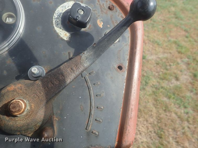 image for item DI4695 1964 International 606  tractor