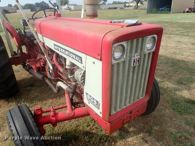 image for item DI4695 1964 International 606  tractor