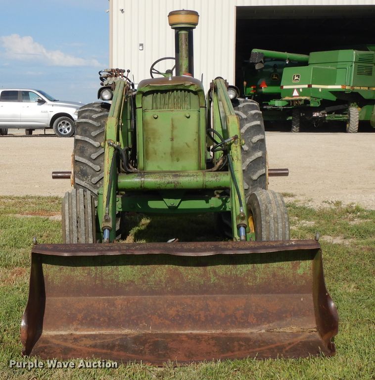 image for item DI7575 John Deere 4020  tractor