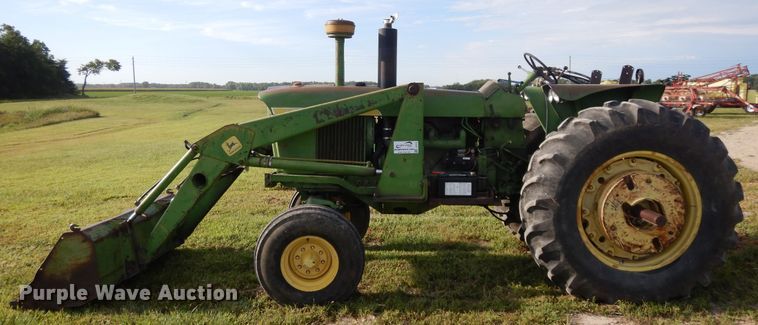 image for item DI7575 John Deere 4020  tractor