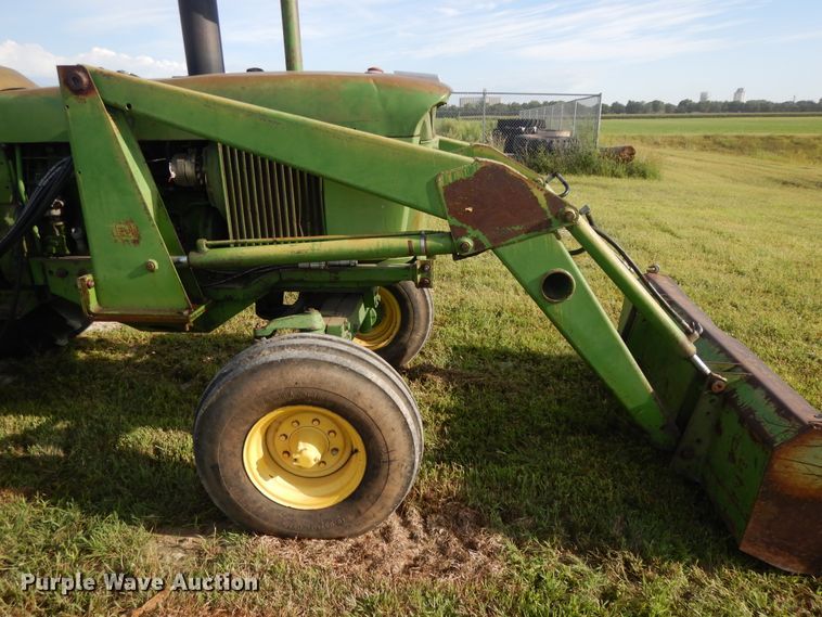 image for item DI7575 John Deere 4020  tractor