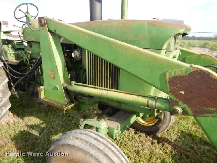 image for item DI7575 John Deere 4020  tractor