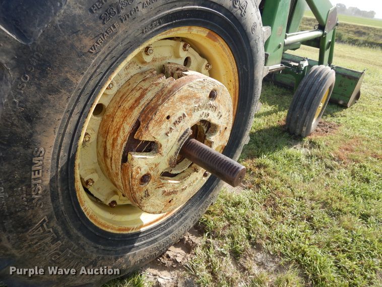 image for item DI7575 John Deere 4020  tractor