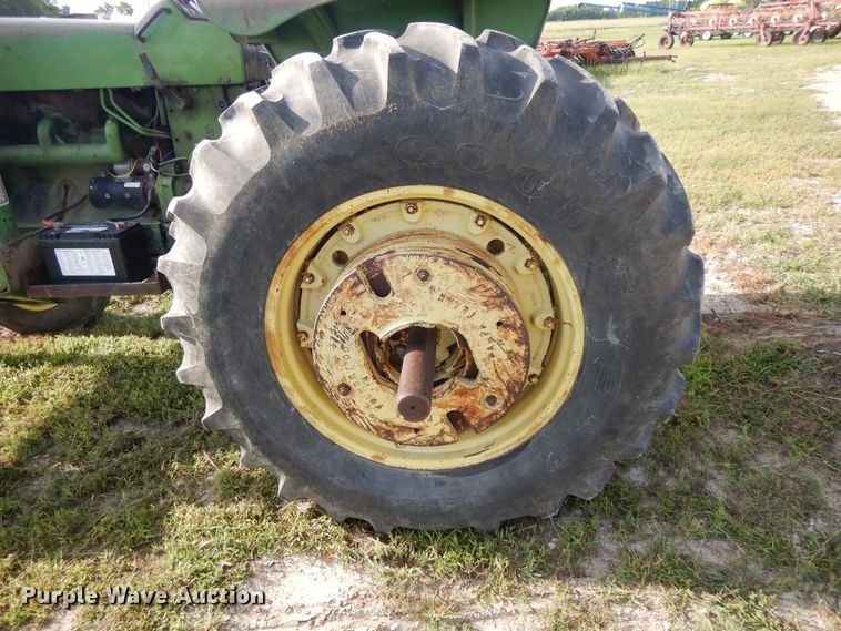 image for item DI7575 John Deere 4020  tractor