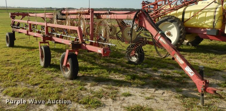 image for item DI7576 Lely hay rake