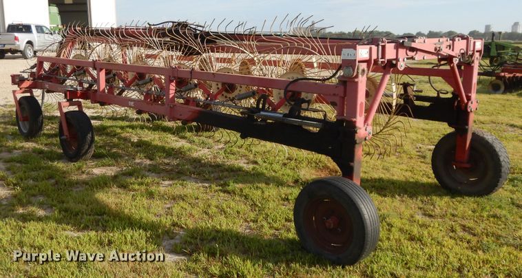 image for item DI7576 Lely hay rake