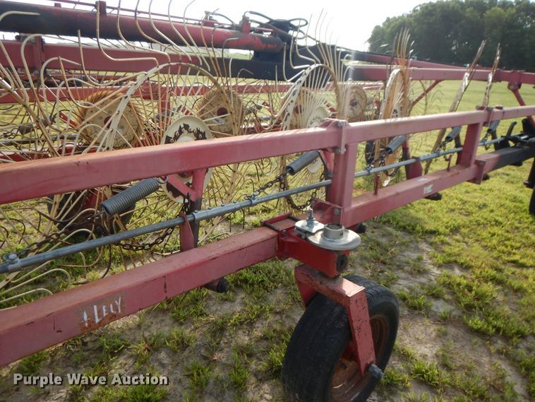 image for item DI7576 Lely hay rake