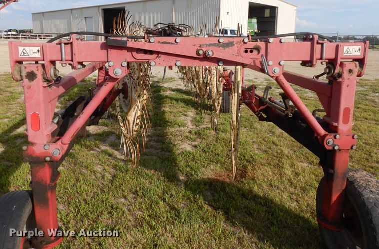 image for item DI7576 Lely hay rake