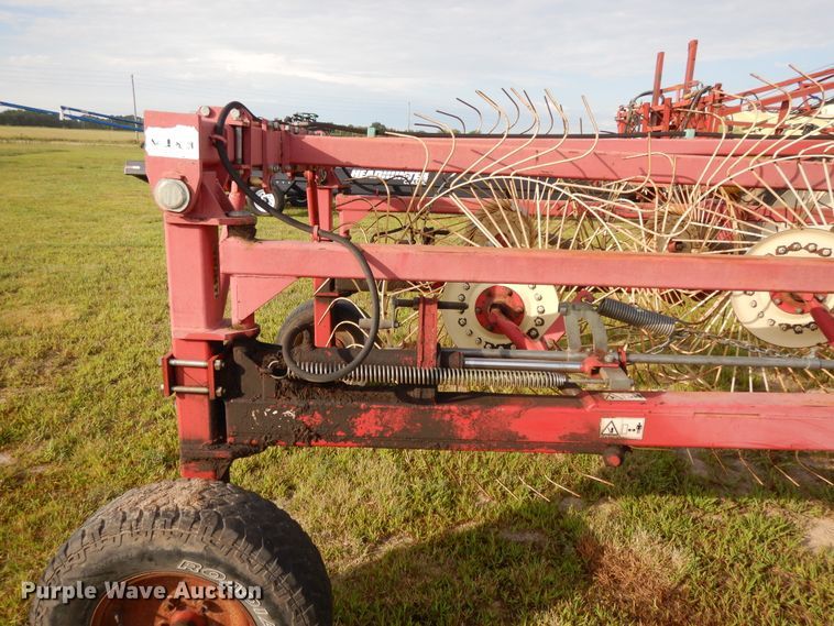 image for item DI7576 Lely hay rake