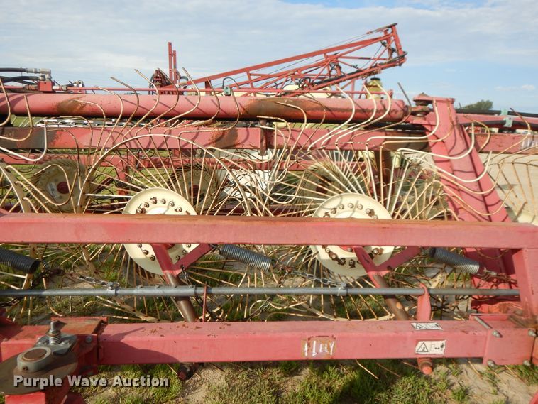 image for item DI7576 Lely hay rake