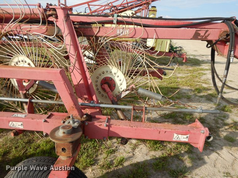 image for item DI7576 Lely hay rake