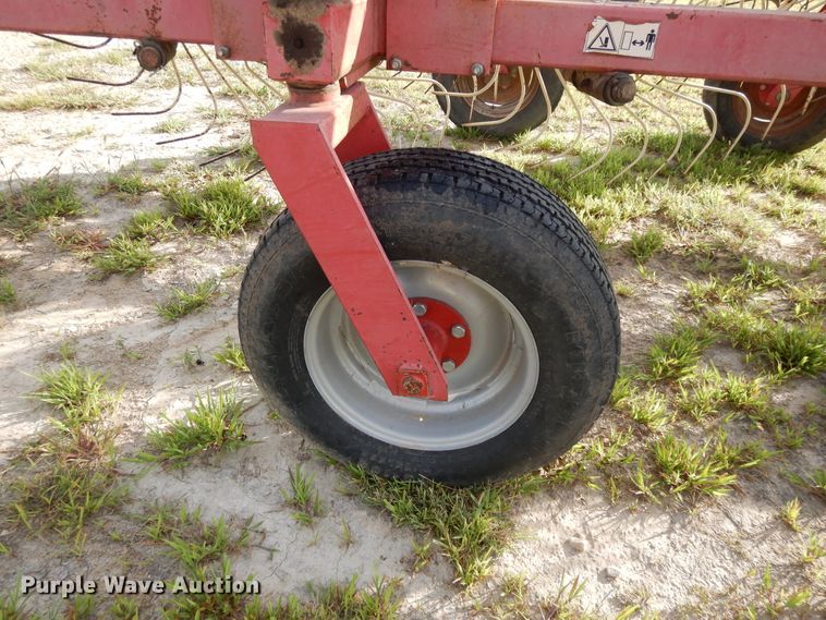 image for item DI7576 Lely hay rake