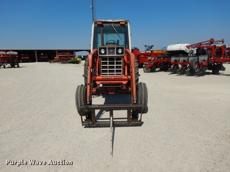 image for item DI7603 International 1086  tractor