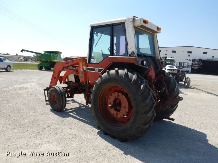 image for item DI7603 International 1086  tractor