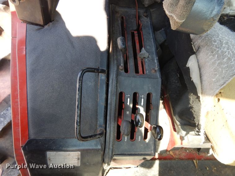 image for item DI7603 International 1086  tractor