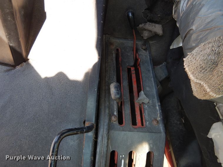 image for item DI7603 International 1086  tractor