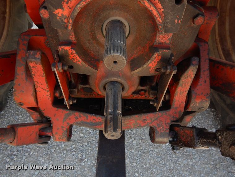 image for item DI7603 International 1086  tractor