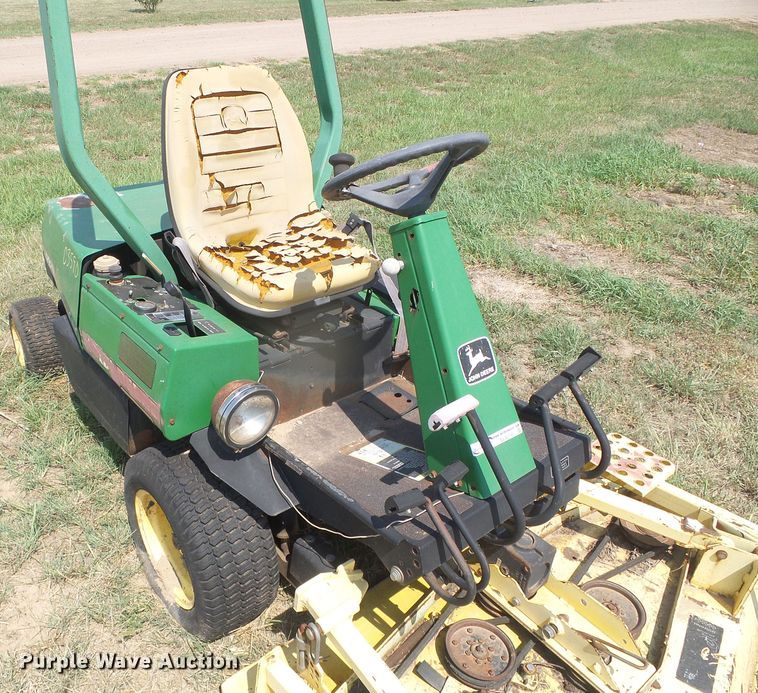 image for item EL9219 John Deere F935 lawn mower