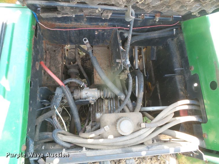 image for item EL9219 John Deere F935 lawn mower