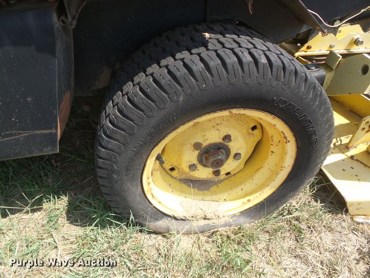 image for item EL9219 John Deere F935 lawn mower