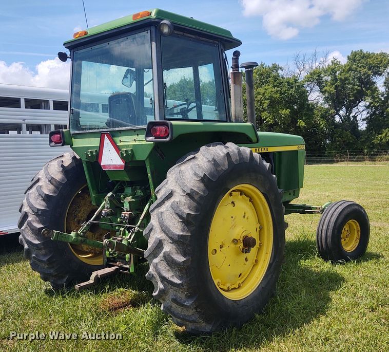 image for item EQ9392 John Deere 4430  tractor