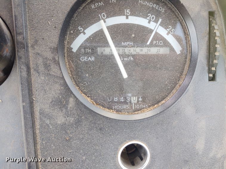 image for item EQ9392 John Deere 4430  tractor