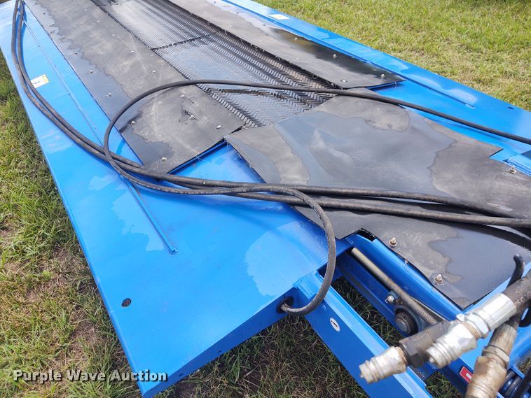 image for item EQ9395 Brandt Graindeck drive over pit conveyor