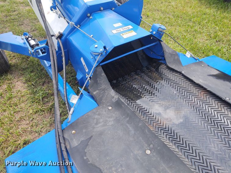 image for item EQ9395 Brandt Graindeck drive over pit conveyor