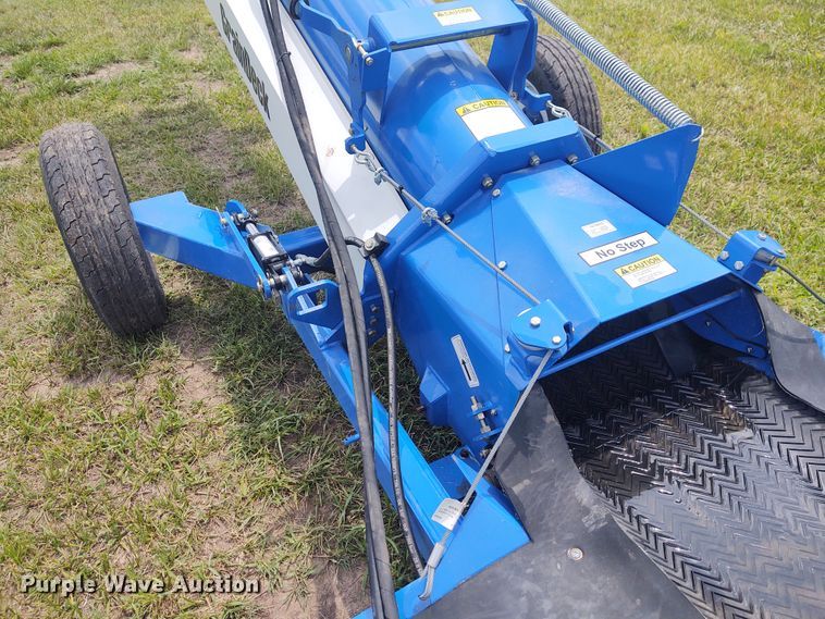 image for item EQ9395 Brandt Graindeck drive over pit conveyor