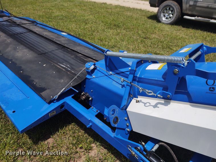 image for item EQ9395 Brandt Graindeck drive over pit conveyor