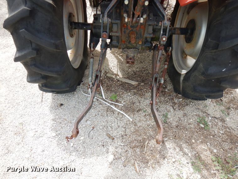 image for item FN9369 International 254  tractor