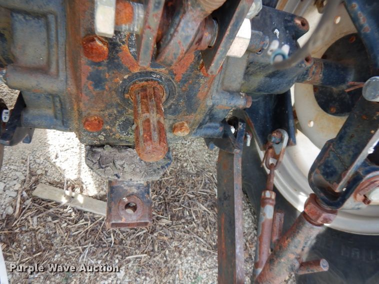 image for item FN9369 International 254  tractor