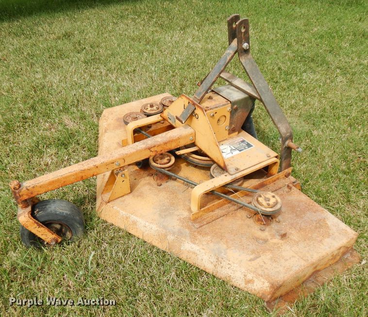 image for item FN9369 International 254  tractor