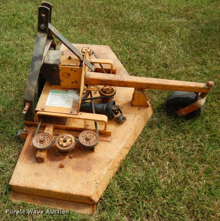 image for item FN9369 International 254  tractor