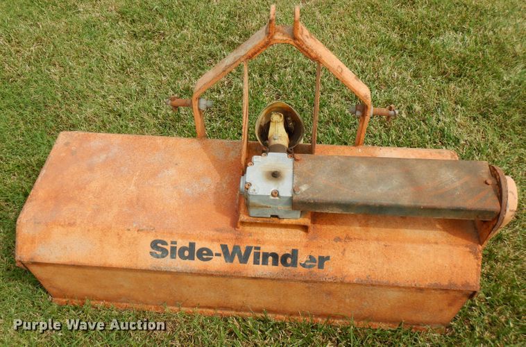 image for item FN9369 International 254  tractor